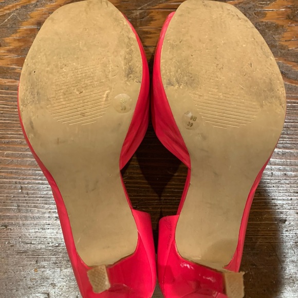 Jessica Simpson heels - Picture 4 of 4